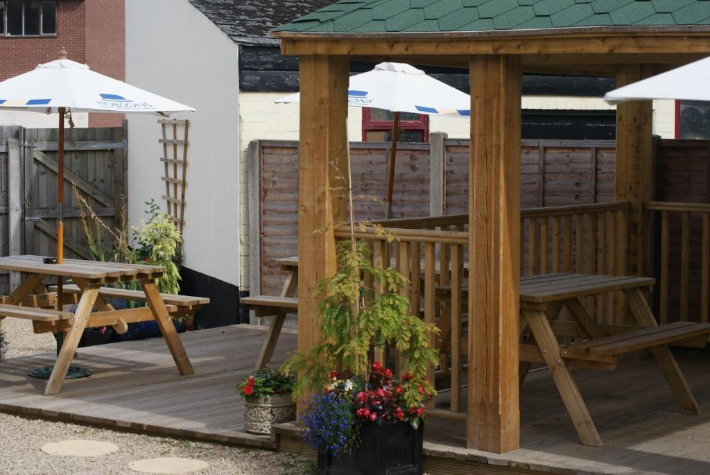 Cock Hotel Telford Eksteriør billede